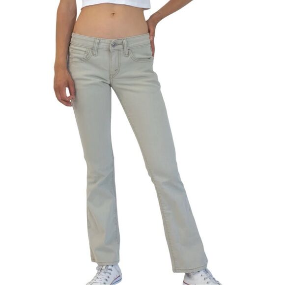 Levi’s Signature Women’s Low Rise Boot Cut Stretch Jeans Size 12 - Picture 1 of 11